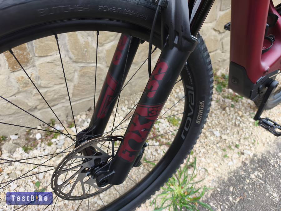 Specialized Turbo Levo 3 elektromos kerékpár Fox 38 XS 750 Km
