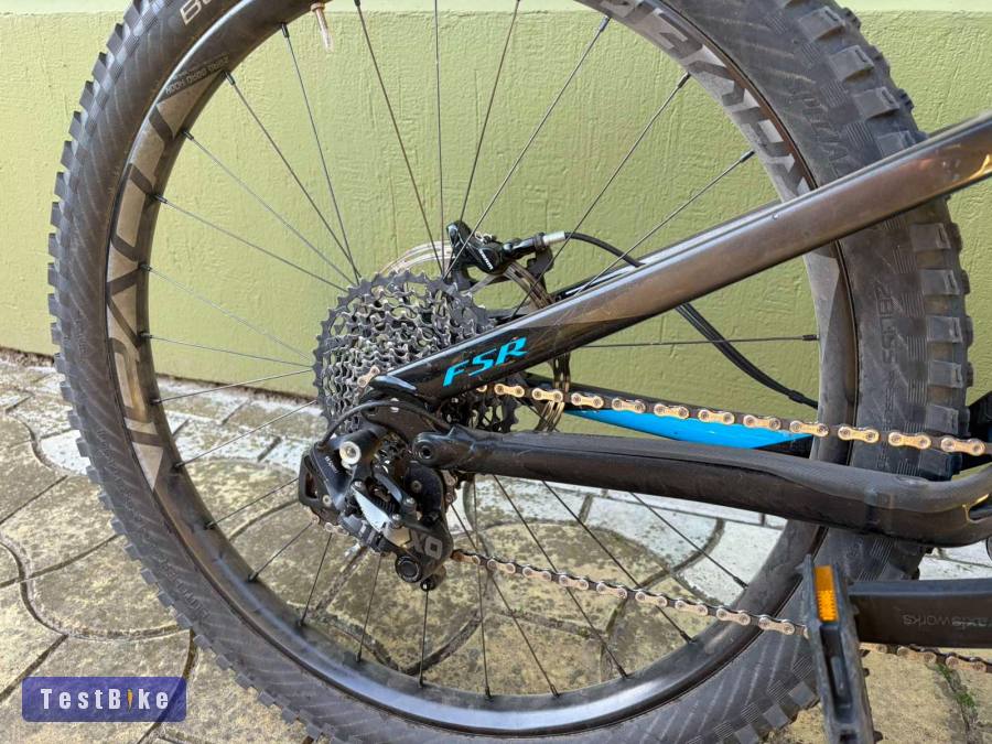 Specialized Turbo Levo FSR Expert 2800 km M