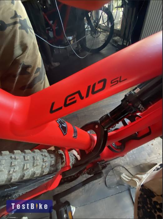 Specialized Turbo Levo SL Comp "L" 206km!!! Eladó