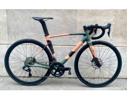 Specileized Limitált di2 szettes országúti 