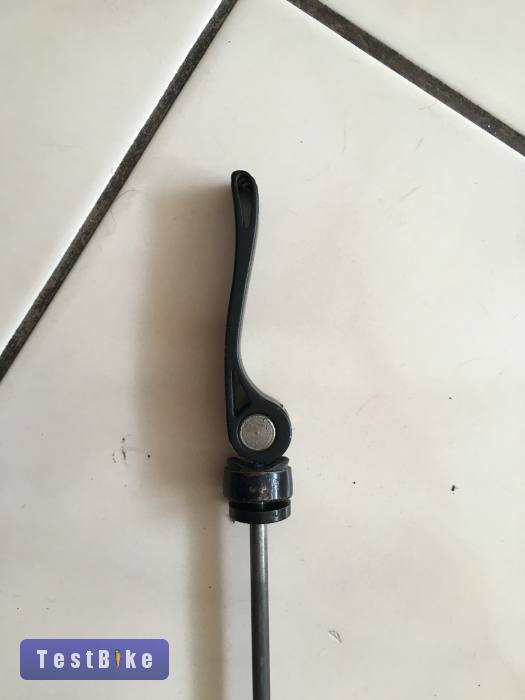 Spinergy hátsó kerékhez 1db gyorszár vagy KERESEK elsőt