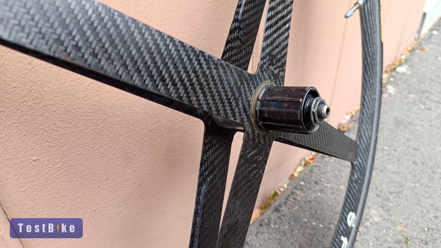 Spinergy REV X karbon országúti kerékpár hátsó kerék