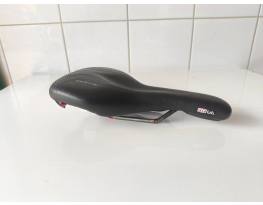Sqlab 610 Active nyereg