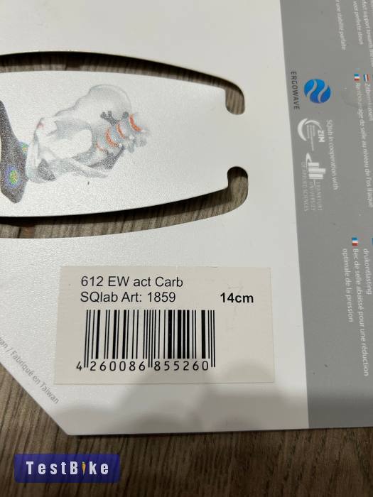 SQlab 612 Ergowave Carbon Nyereg 14 cm-es