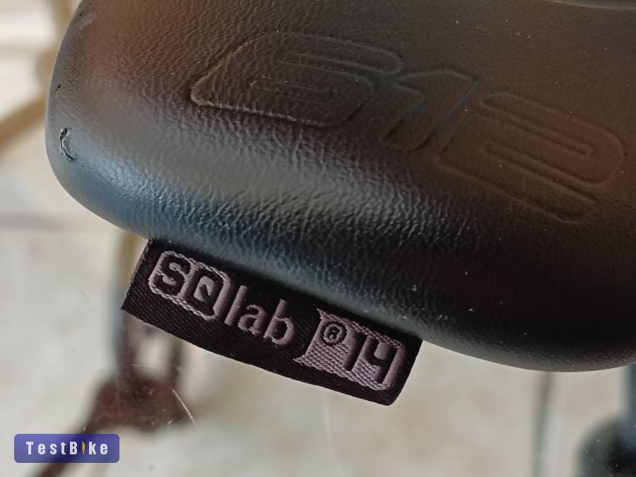 SQlab 612 nyereg eladó.14-es. 228 gramm.