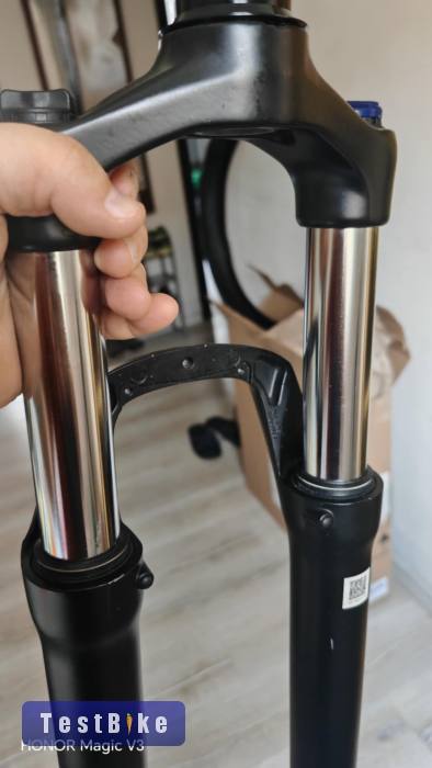 SR Suntour SF19-XCM32 eladó! darabja 10K