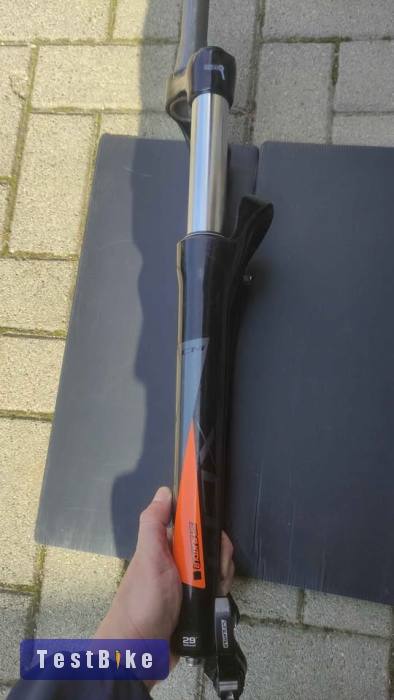 SR Suntour XCM 120 29" (vagy 27,5") 34mm Boost tapered rugós