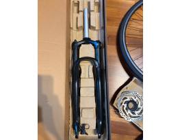 SR Suntour XCR32 RL 100mm
