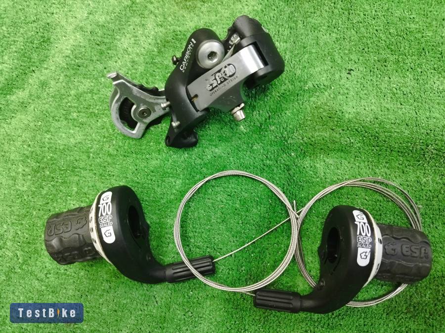 Sram 7.0 ESP hátsó váltó + 700 ESP 3x8 markolatváltó