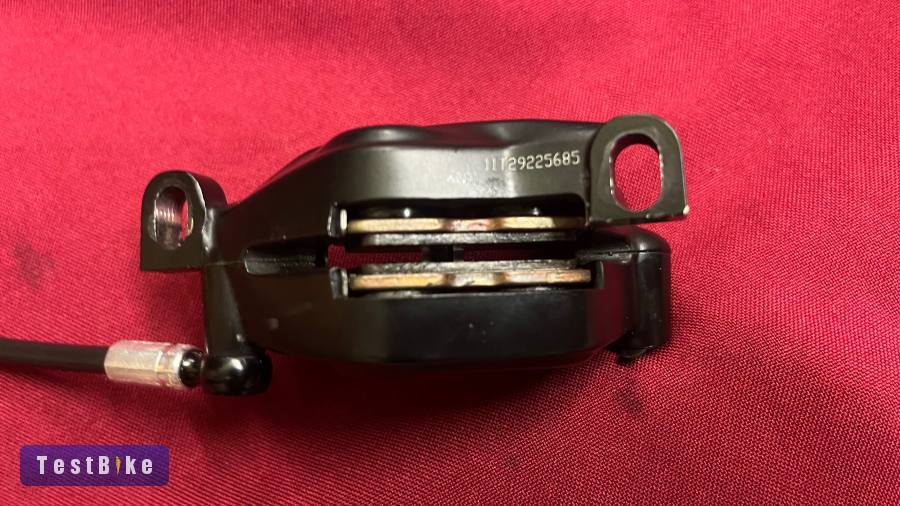 Sram Code R e+h tarcsfék szett, 228km futás, Újszerű