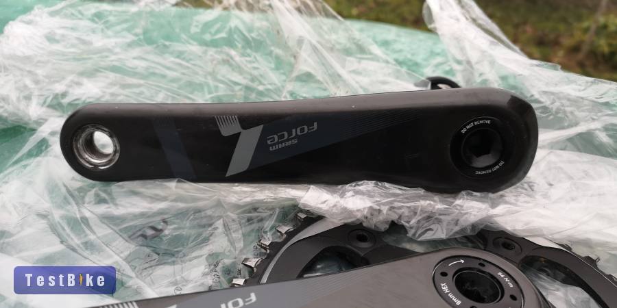 Sram Force BB30, 172,5 hajtókar, 42T X-Sync lánctányér