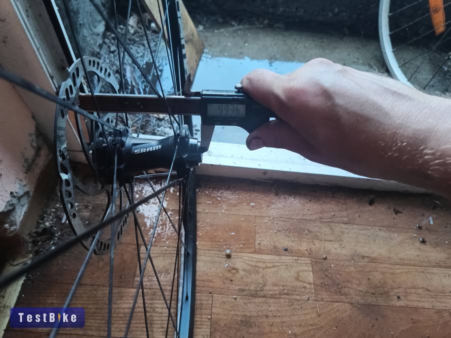 Sram Roam első kerék 27,5"