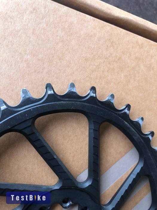 Sram Unite 40T oval 8 csavaros CX Gravel lanckerék