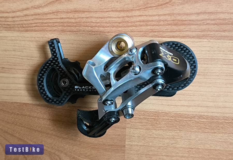 Sram X0 karbonkanalas hátsó váltó 9-es szép állapotban 