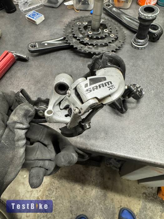 Sram X5 hátsó váltó, X9 váltókarral