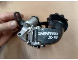 Sram X9 hátsó váltó 9-es