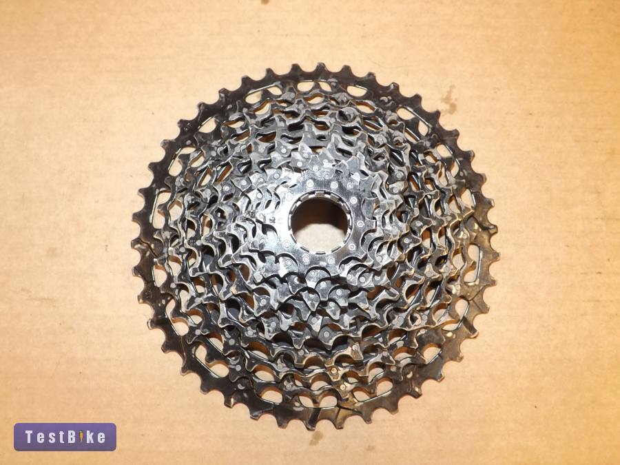 Sram XG-1175  10-42-es XD kazettás lánckeréksor