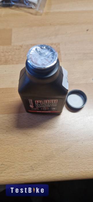 Új bontatlan Sram zsír, Rockshox olaj