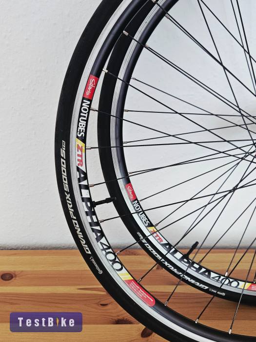 Stan’s NoTubes ZTR Alpha 400 + Hope RS Mono kerékszett
