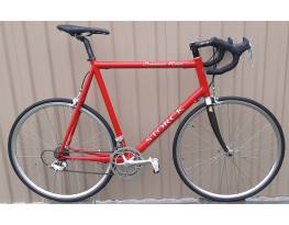 Storck alu karbon országúti-campagnolo chorus-oriás váz