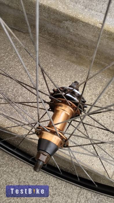 Sturmey Archer Trinity single speed alu hátsó kerék 28" CST 