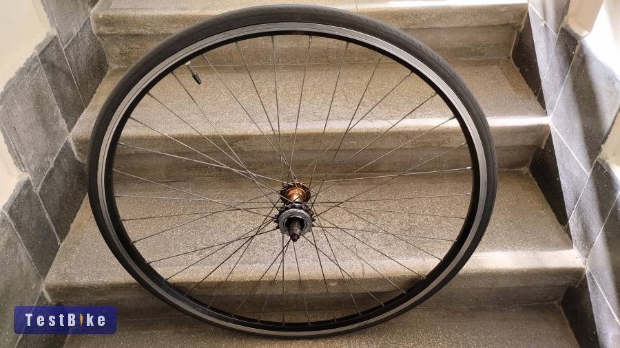 Sturmey Archer Trinity single speed alu hátsó kerék 28" CST 