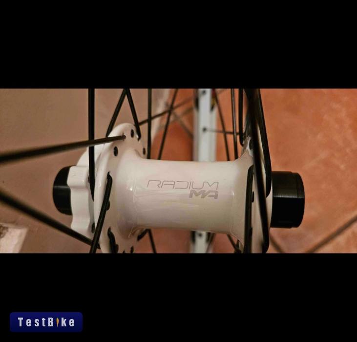 Sun Ringle 15mm-es első agy kupak szett 