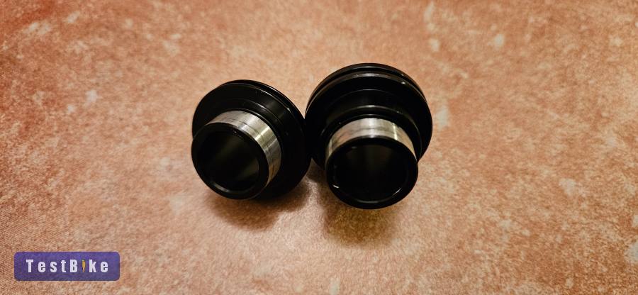 Sun Ringle 15mm-es első agy kupak szett 