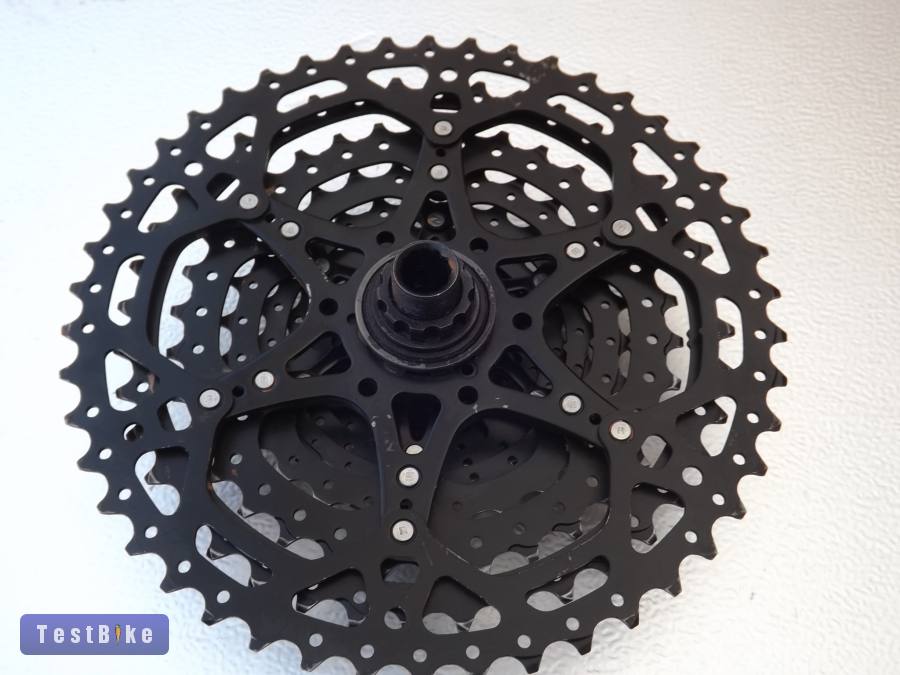 Sunrace CSMS8 AZ 11 sebességes fogaskeréksor.