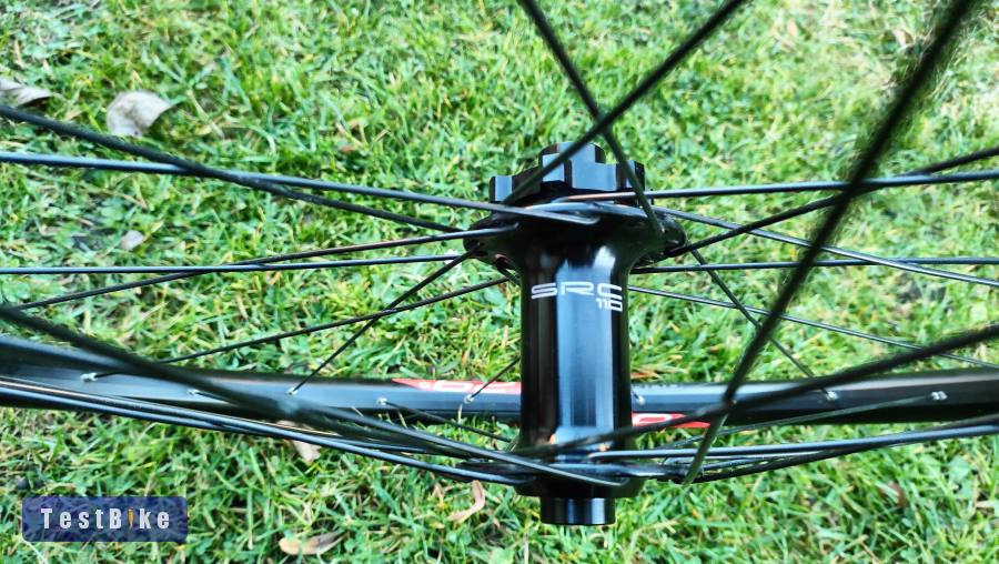 SUNringlé Duroc 30 első kerék