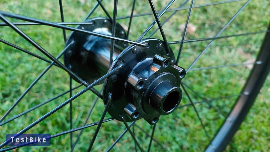 SUNringlé Duroc 30 első kerék