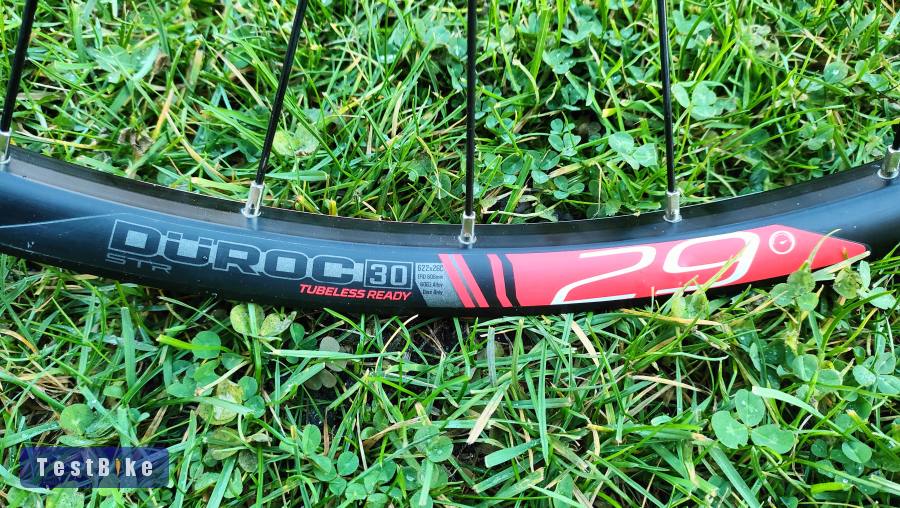 SUNringlé Duroc 30 első kerék