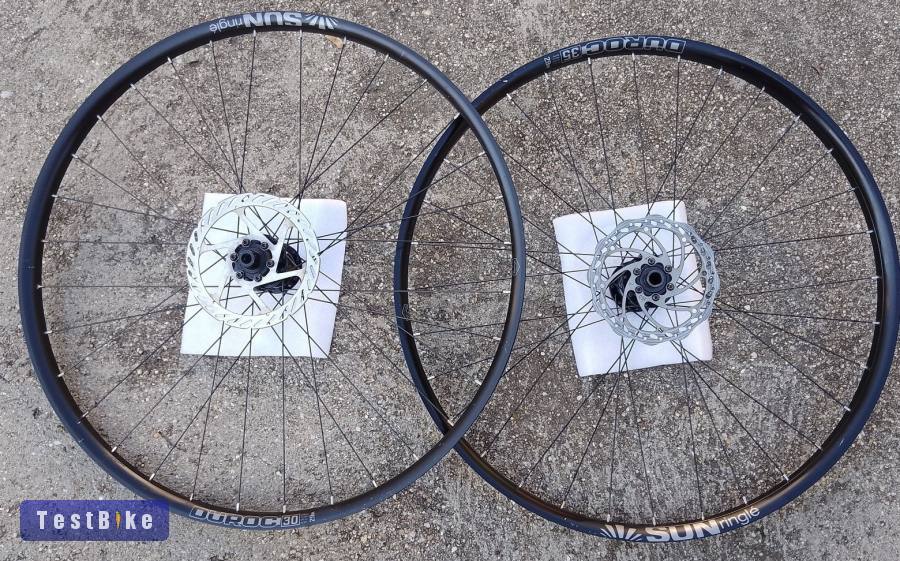 Sunringle Duroc 30 mtb kerékszett 29" első és hátsó együtt