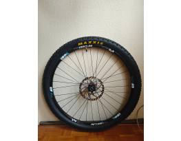 Sunringlé Inferno 23 kerékszett, Shimano XT m788 kerékagyak