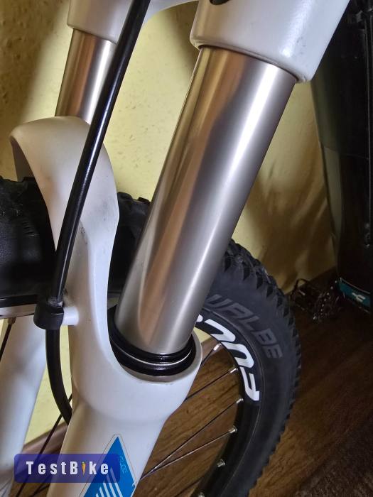 Suntour Radon 27.5 15x100 100mm