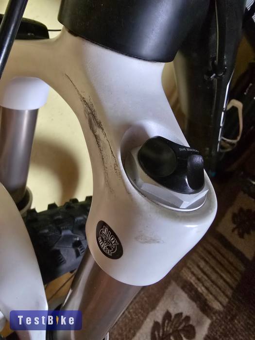 Suntour Radon 27.5 15x100 100mm