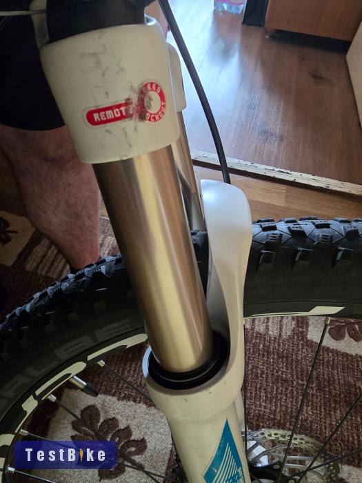 Suntour Radon 27.5 15x100 100mm