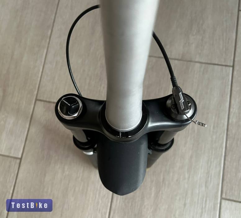 Suntour Raidon levegős villa - 29" - 100mm