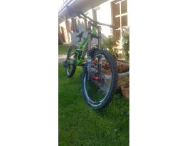 Sürgősen Fox 40 Commencal Supreme DH most 429e eladó!!!