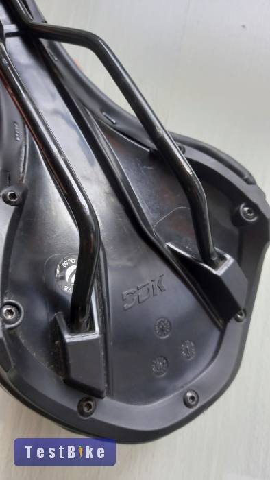 Syncros FL 2.5 nyereg eladó 