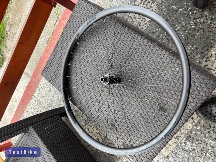 Syncros Race X25 Disc gravel kerékszett, Tiagra aggyal. 700c