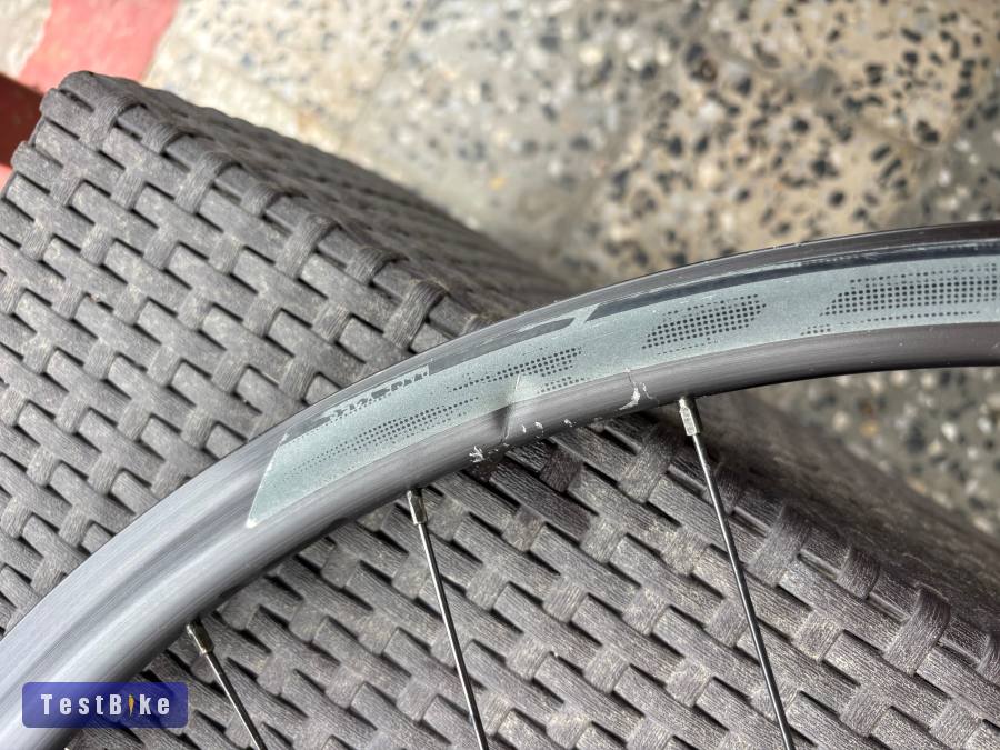 Syncros Race X25 Disc gravel kerékszett, Tiagra aggyal. 700c