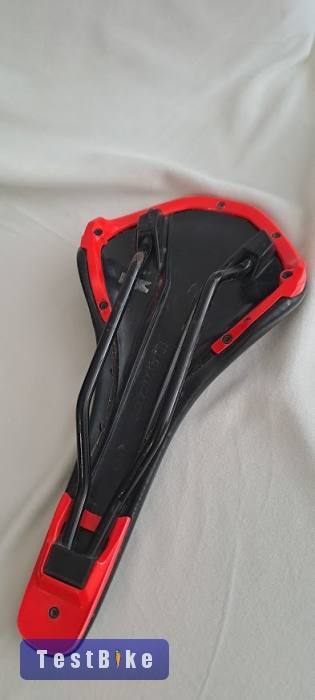 Syncros XR2.5 nyereg Ergoptimized 