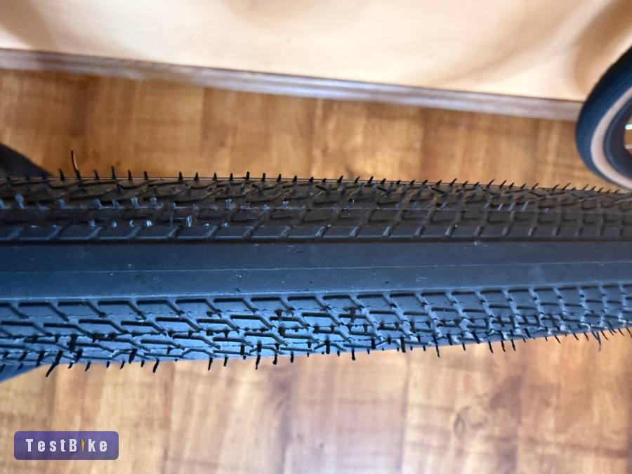 Syncross kerekek .Michelin Power Adventure 1.35 külsővel!