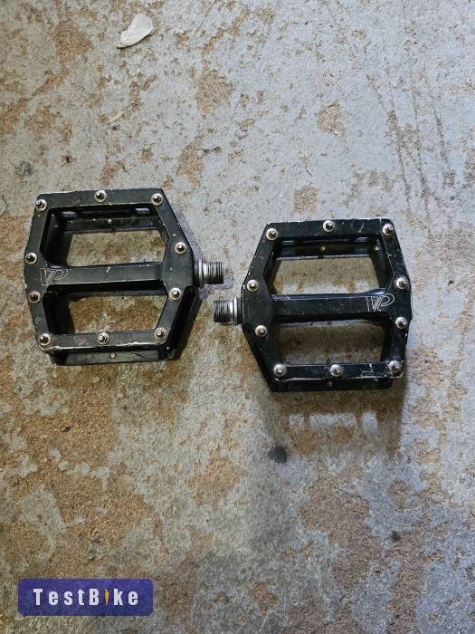 Szegecselt, platform alu pedál eladó