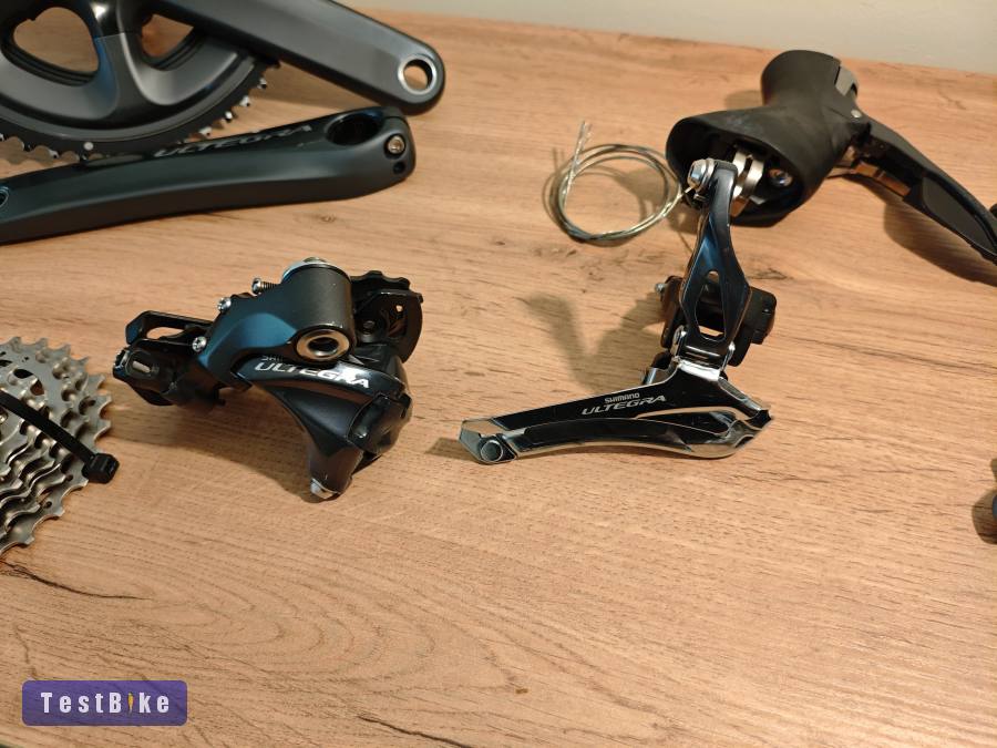 Szép állapotú Ultegra 6800 szett 2×11