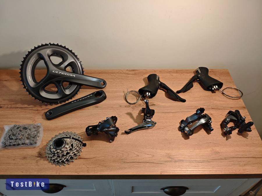 Szép állapotú Ultegra 6800 szett 2×11