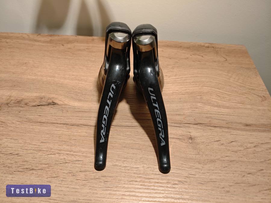 Szép állapotú Ultegra ST-6800 fékváltó karok 2×11