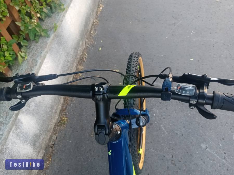 Szinte új  29 Cube Aim.sl hpa 23" méretű