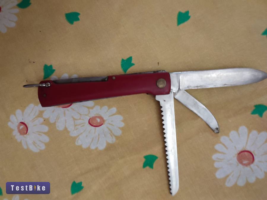 Szovjet katonai zsebkés vadászkés multifunkciós